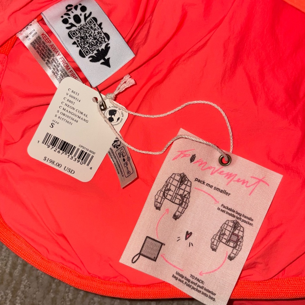 NWT Free People x FP Movement Pippa Packable Puffer Jacket in Neon Coral - Picture 8 of 16